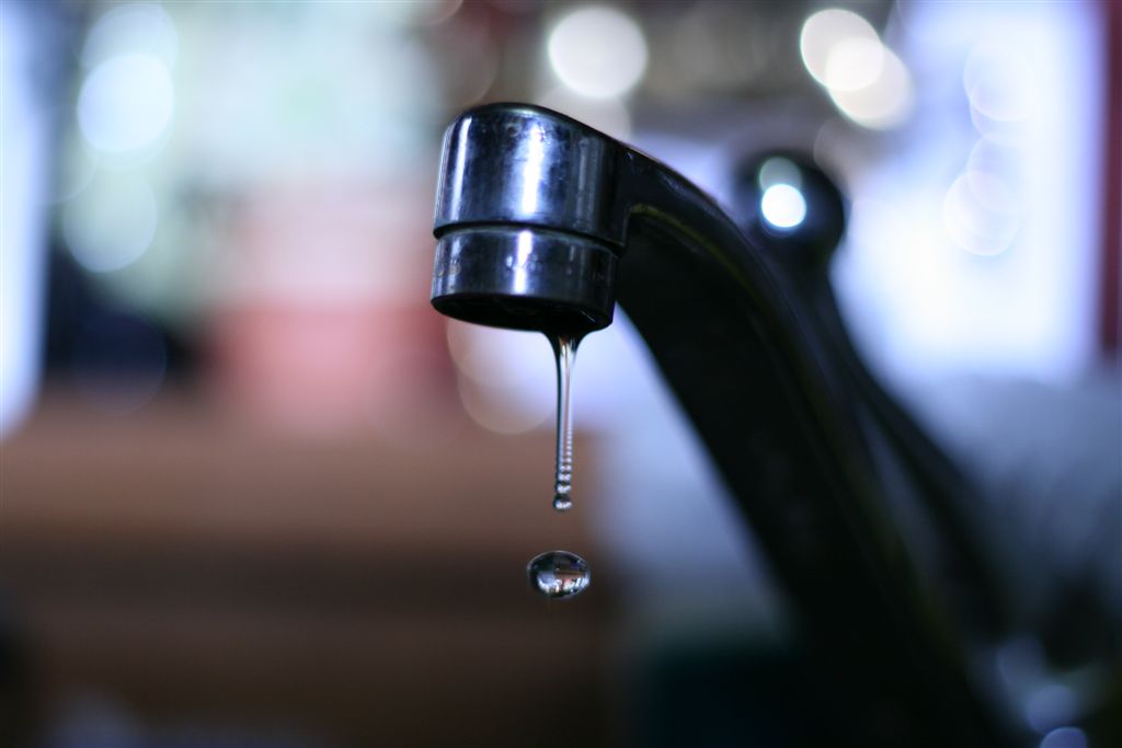 Cause of Annoying 'Plink Plink' Noise of Dripping Tap Finally Discovered