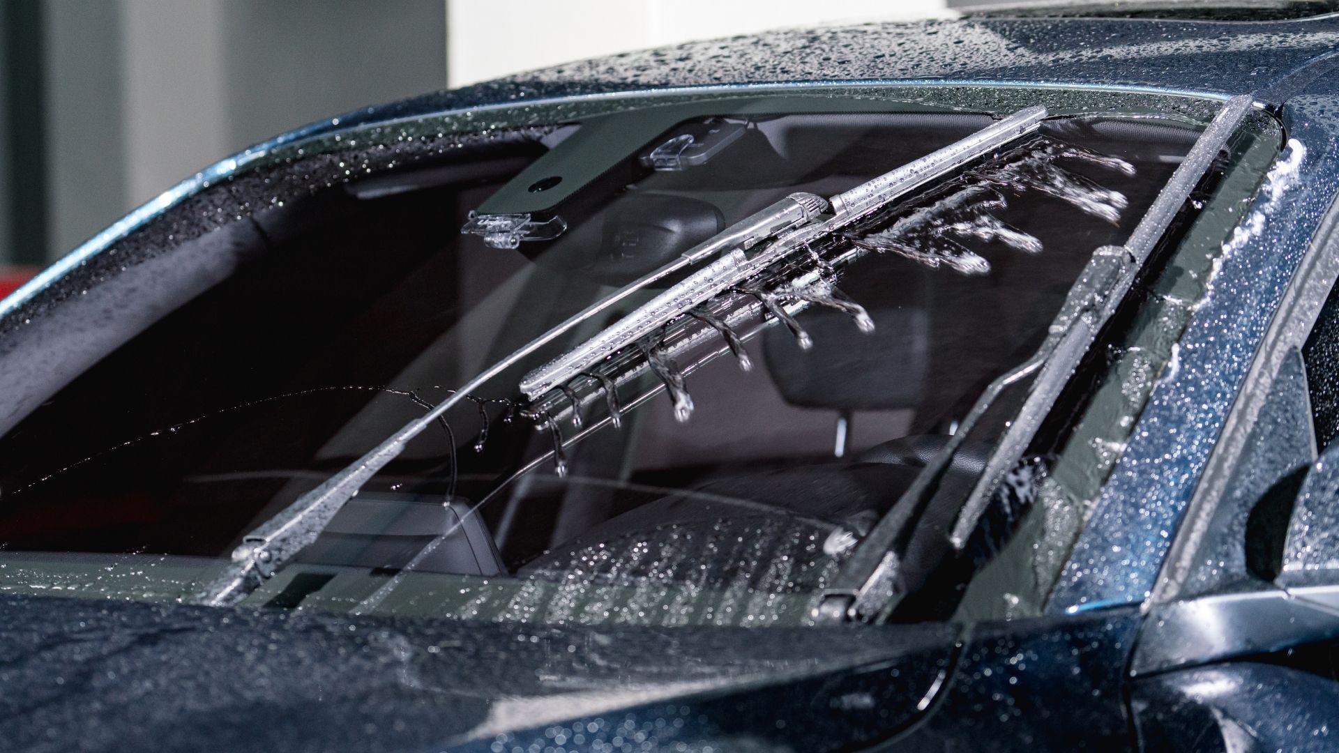 Kimblade Revolutionizes The Average Windshield Wiper IE
