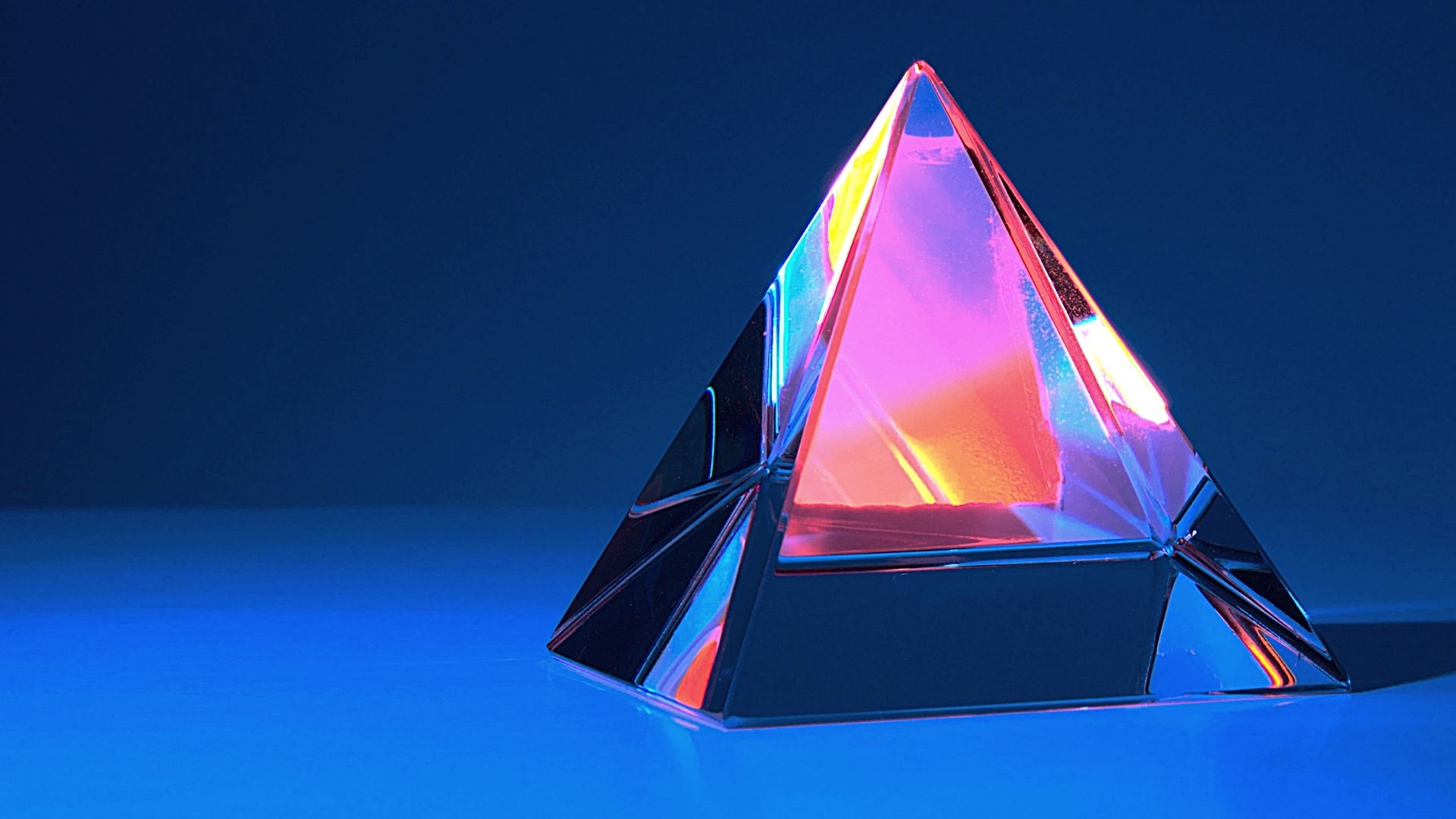 Surprise! SpaceTime Crystals Are Real IE